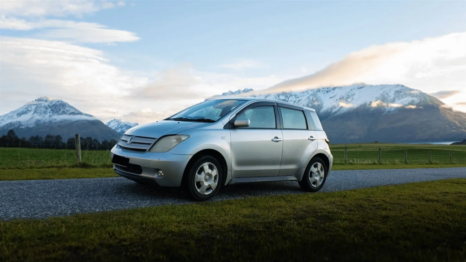 Toyota IST photo 1