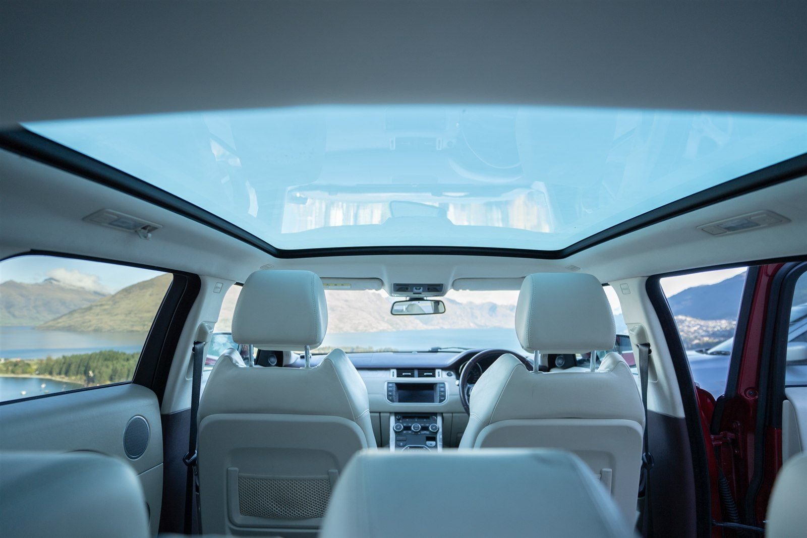 Range Rover Evoque photo 7