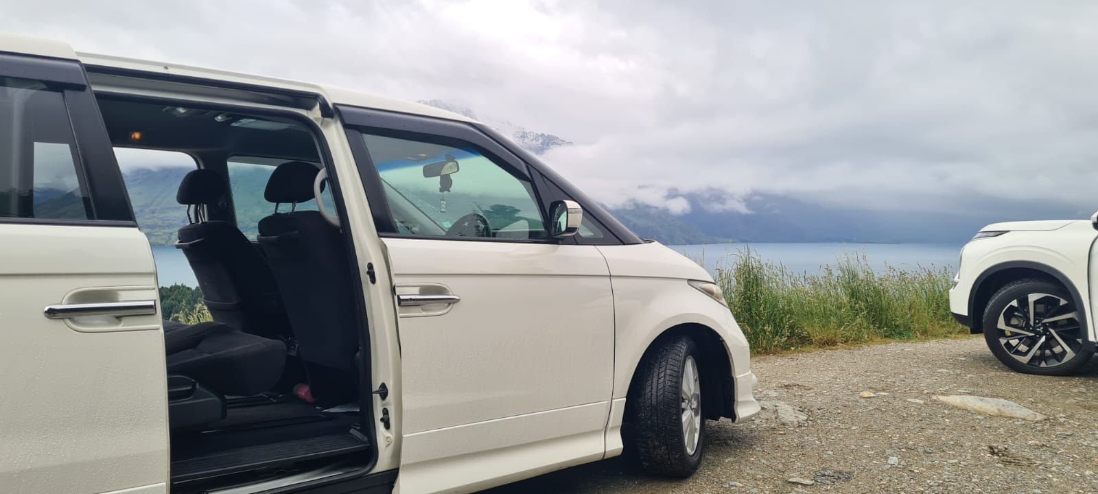 Honda Elysion photo 8