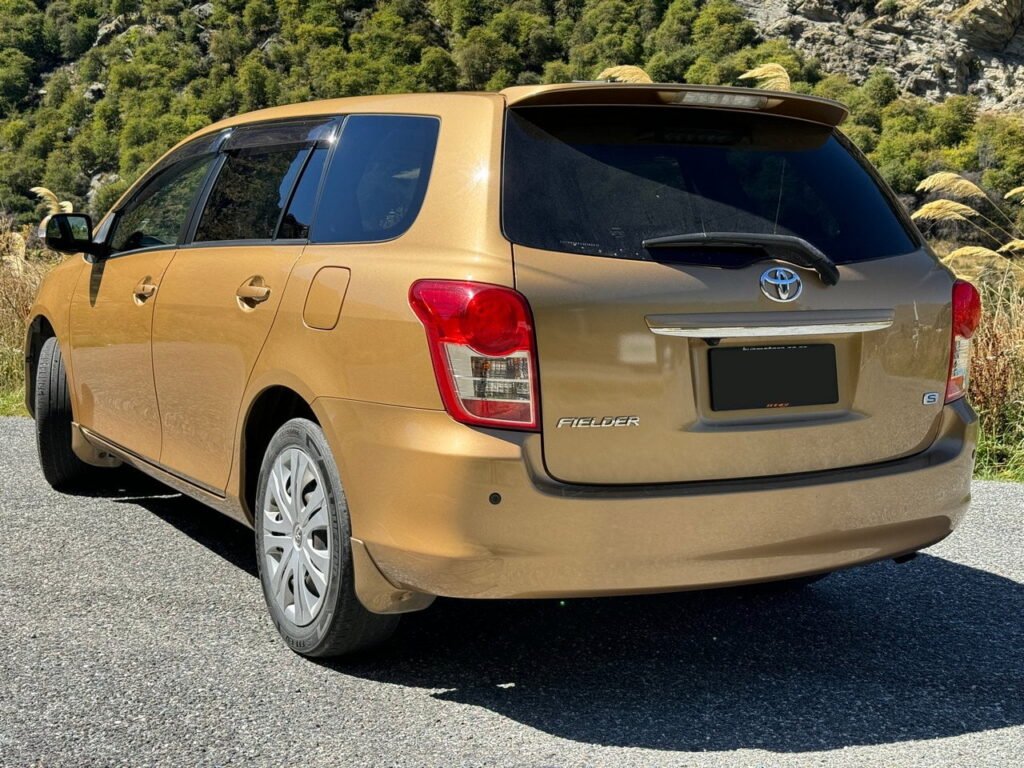 Toyota Corolla Station Wagon car hire Christchurch