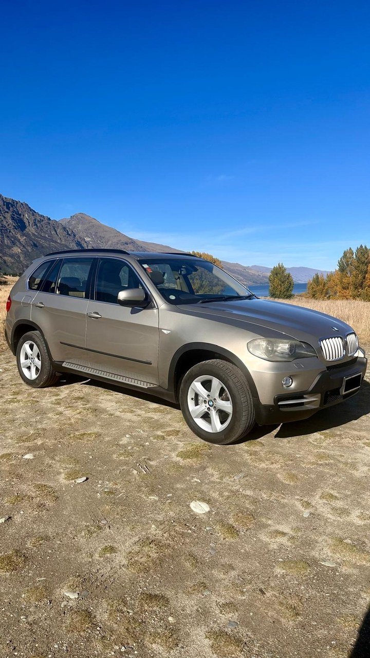BMW X5 photo 2
