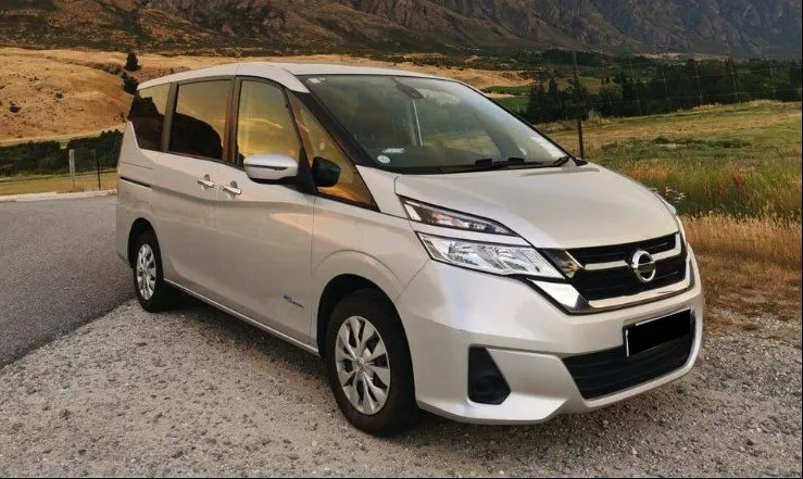 Nissan Serena car hire Christchurch